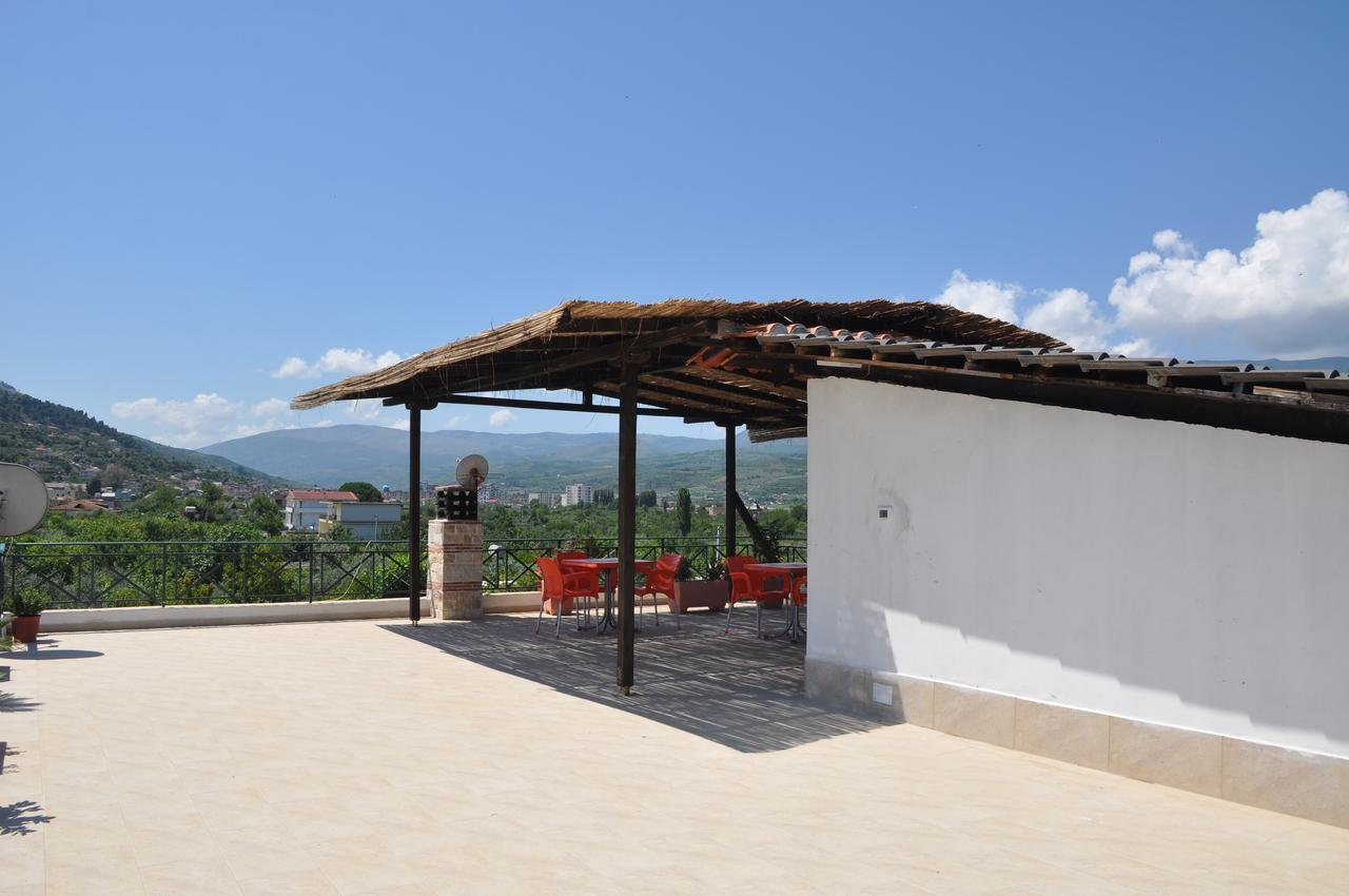 Bed & Breakfast Local Living Edi Berat Dış mekan fotoğraf