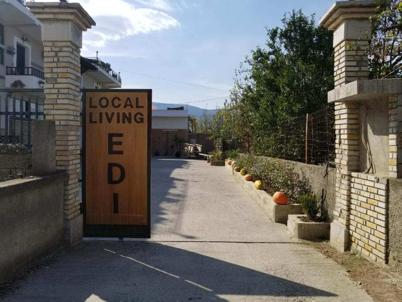 Bed & Breakfast Local Living Edi Berat Dış mekan fotoğraf