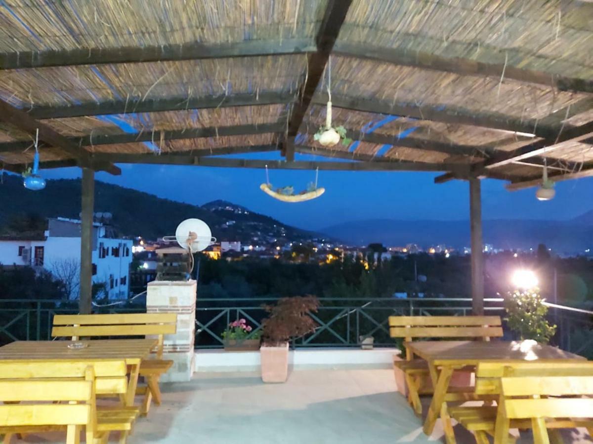 Bed & Breakfast Local Living Edi Berat Dış mekan fotoğraf