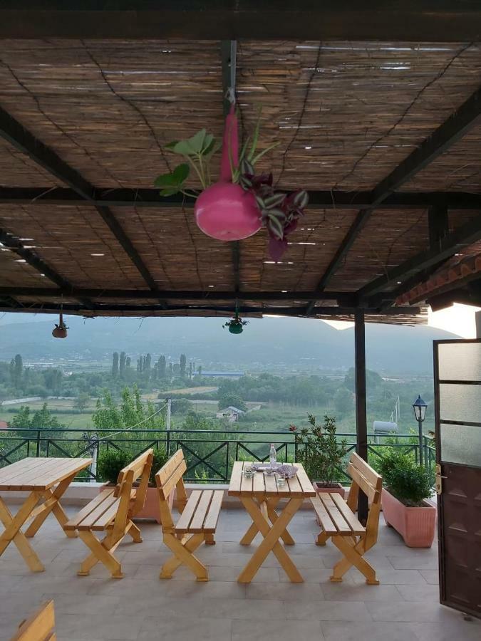 Bed & Breakfast Local Living Edi Berat Dış mekan fotoğraf